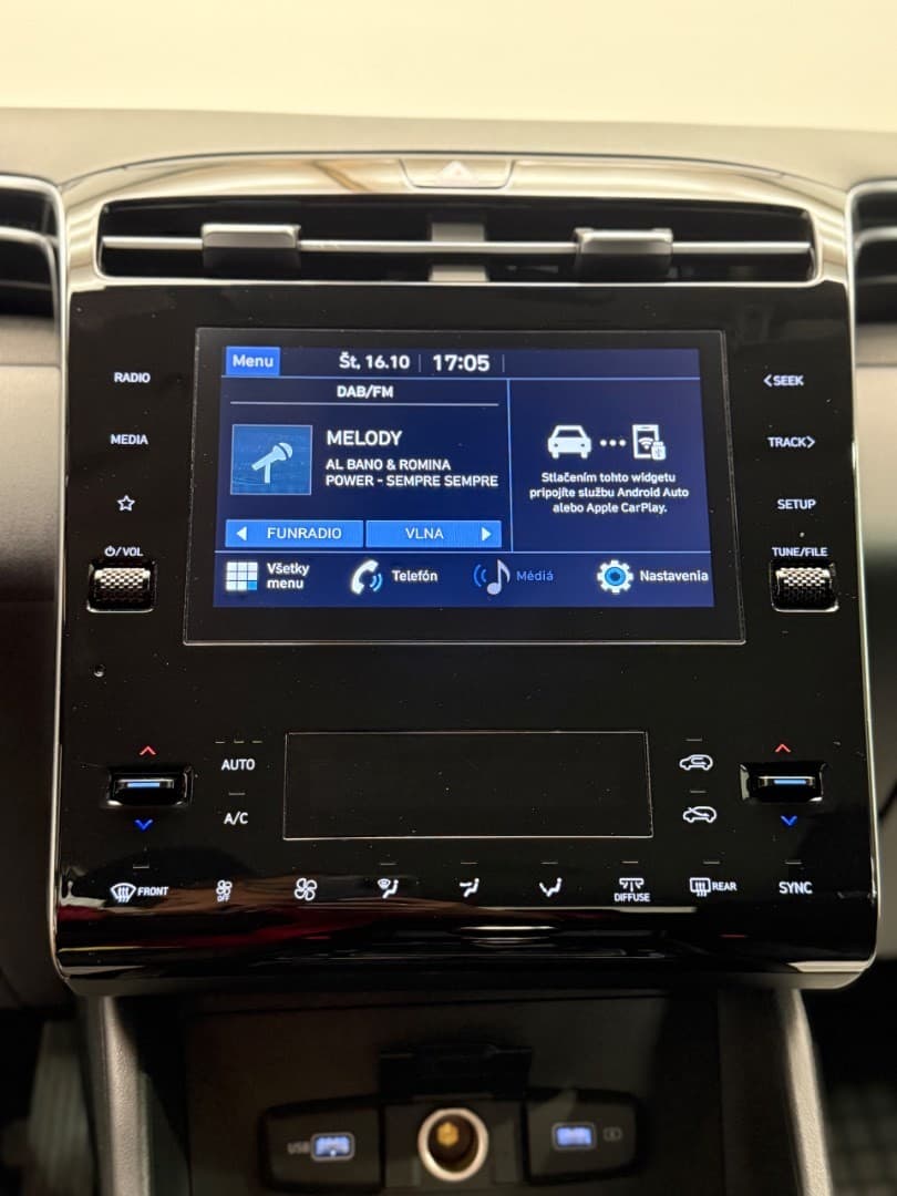 2022 Hyundai Tucson - 17