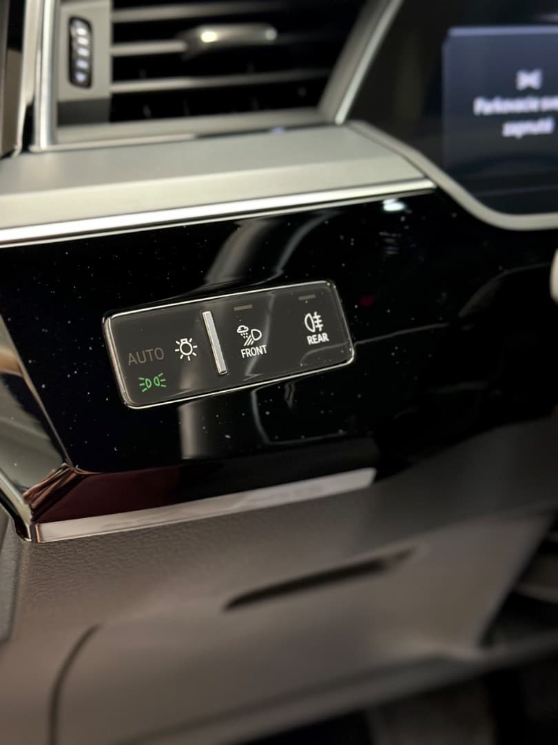 2023 Audi E-Tron - 20