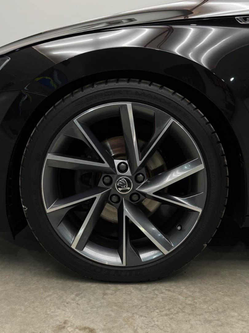 2019 Škoda Superb - 10