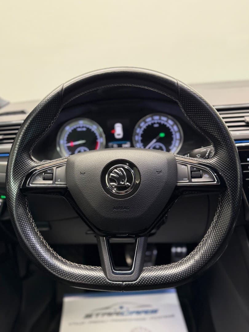 2019 Škoda Superb - 12