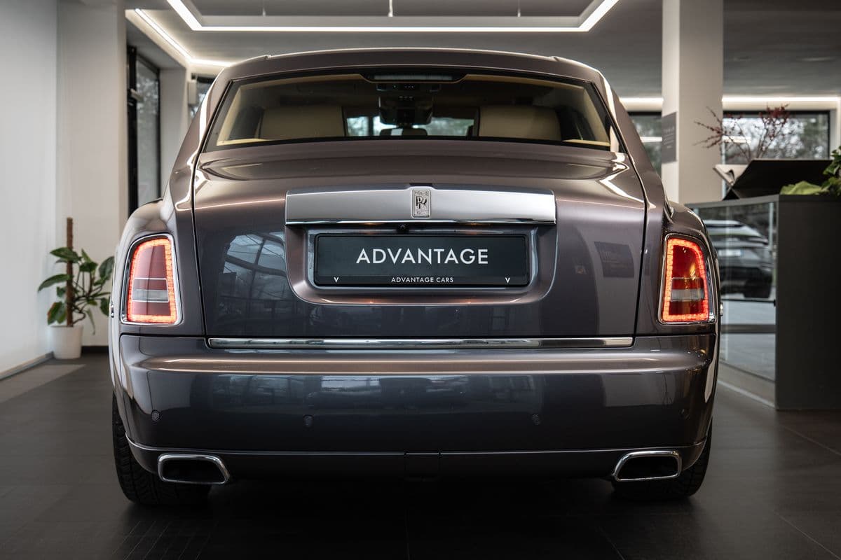 2015 Rolls-Royce Phantom - 3