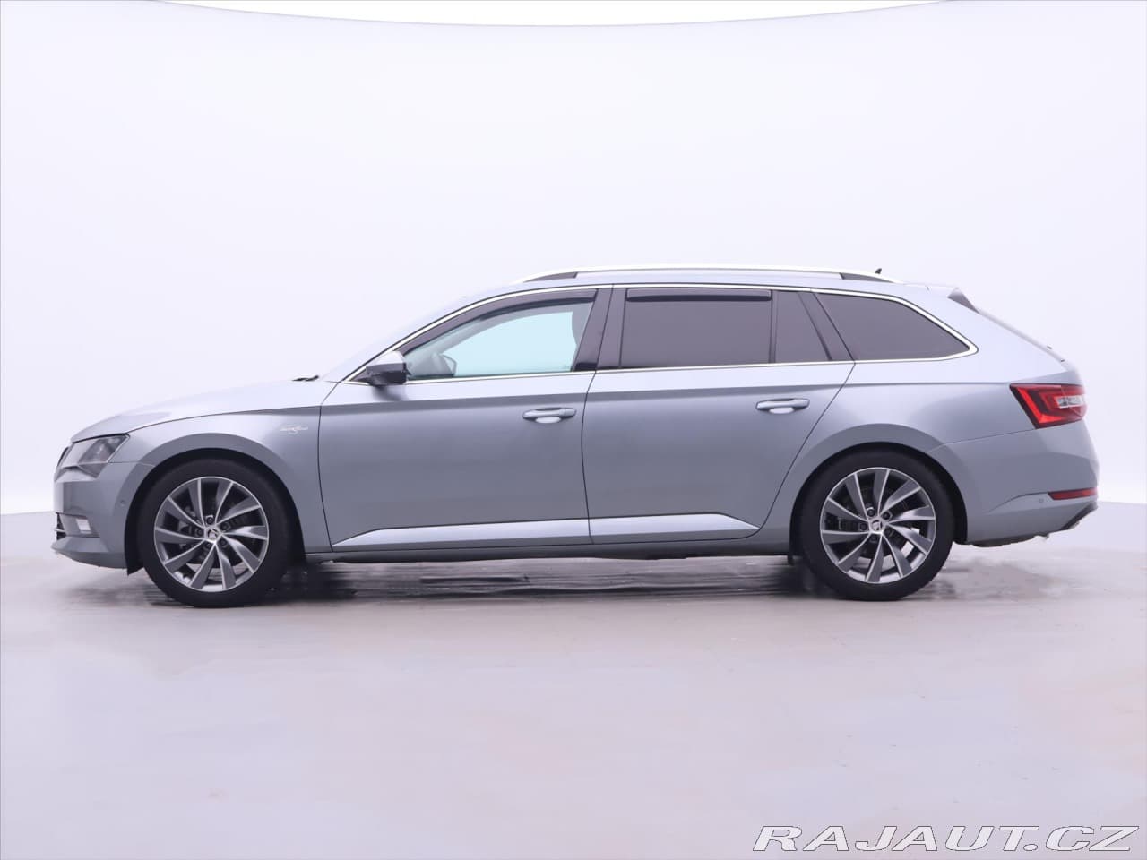 2017 Škoda SUPERB - 4