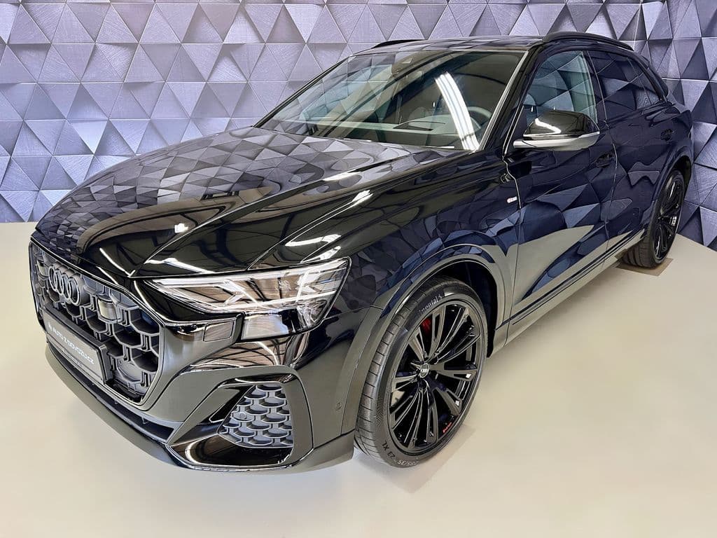 Audi Q8 50TDI QUATTRO S-LINE, PAN