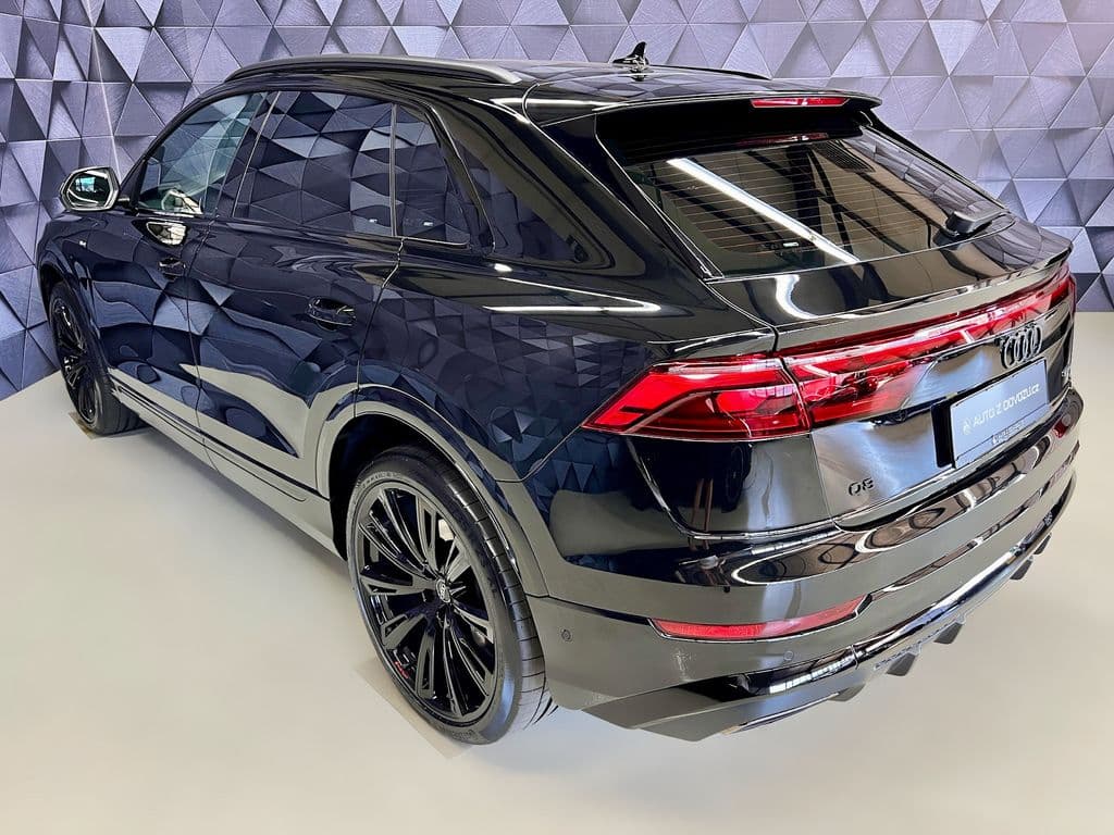 2025 Audi Q8 - 4