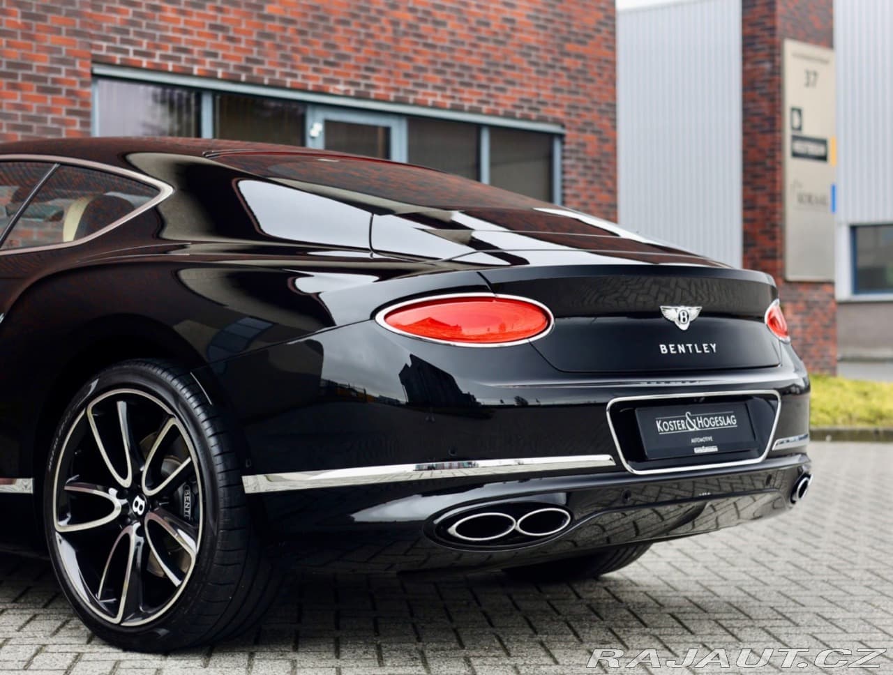 2020 Bentley Continental - 7