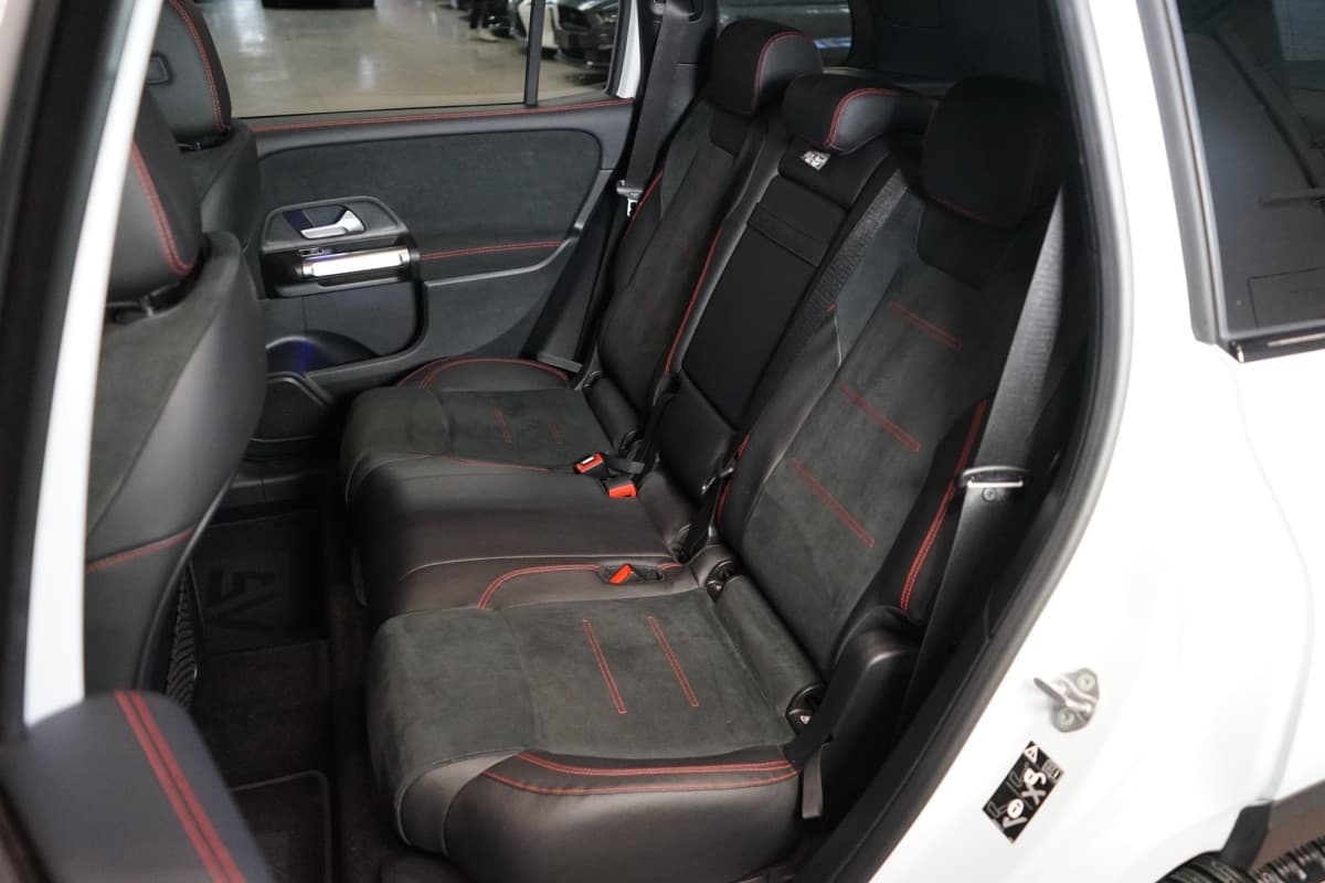 2021 Mercedes-Benz Glb - 14