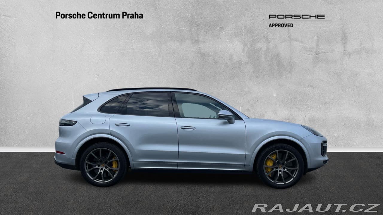 2019 Porsche CAYENNE - 5