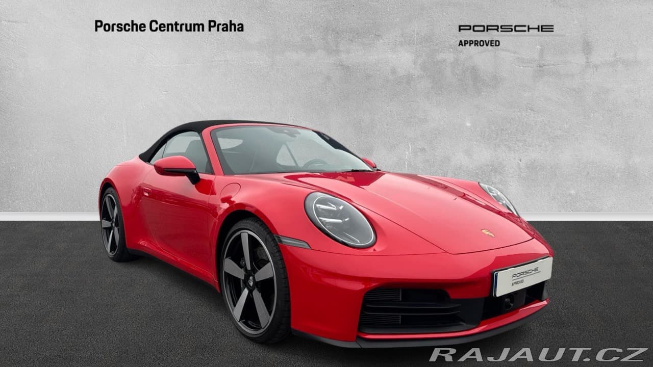 2025 Porsche 911 - 4