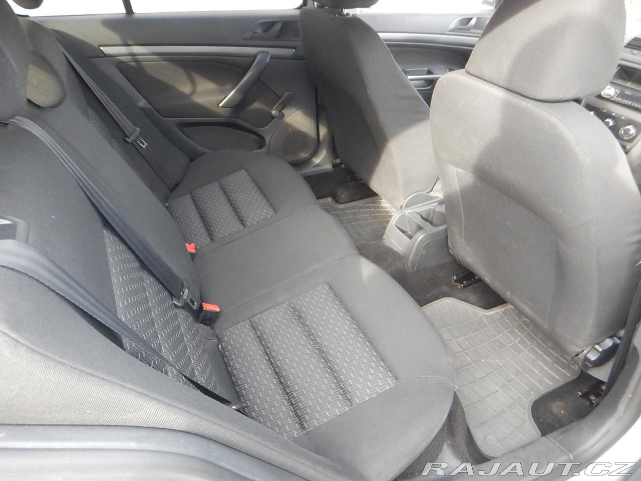 2011 Škoda Octavia - 12