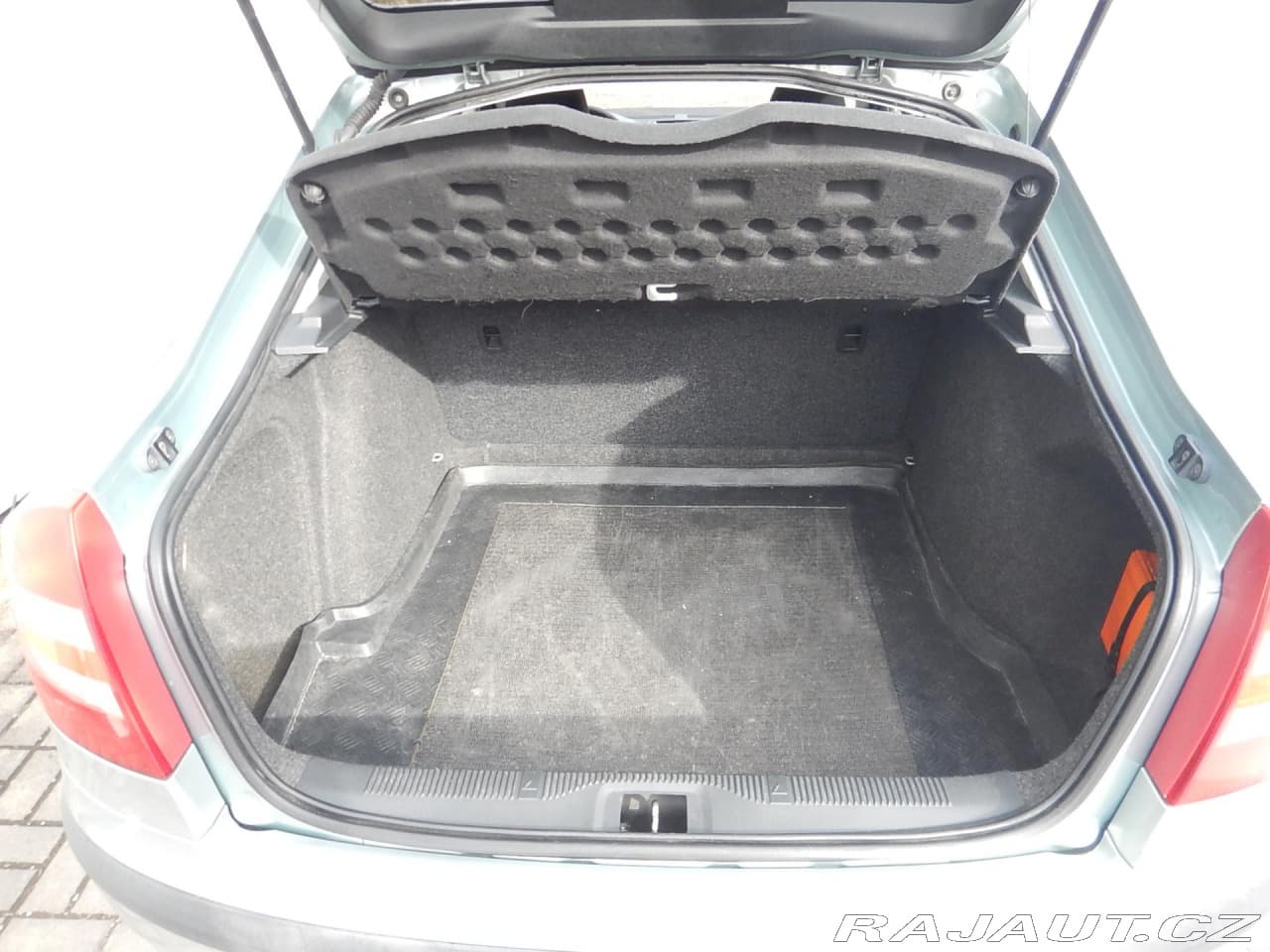 2011 Škoda Octavia - 14