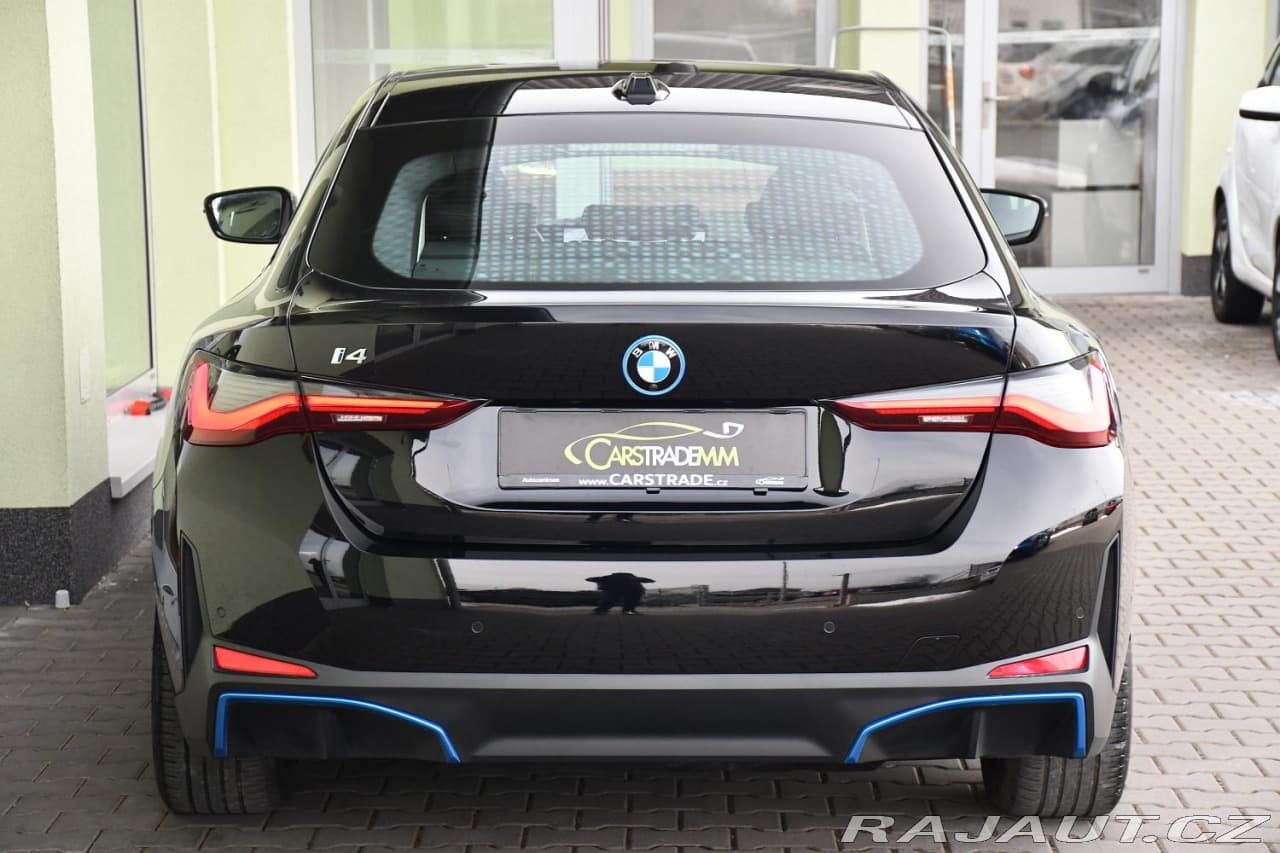 2023 BMW I4 - 10