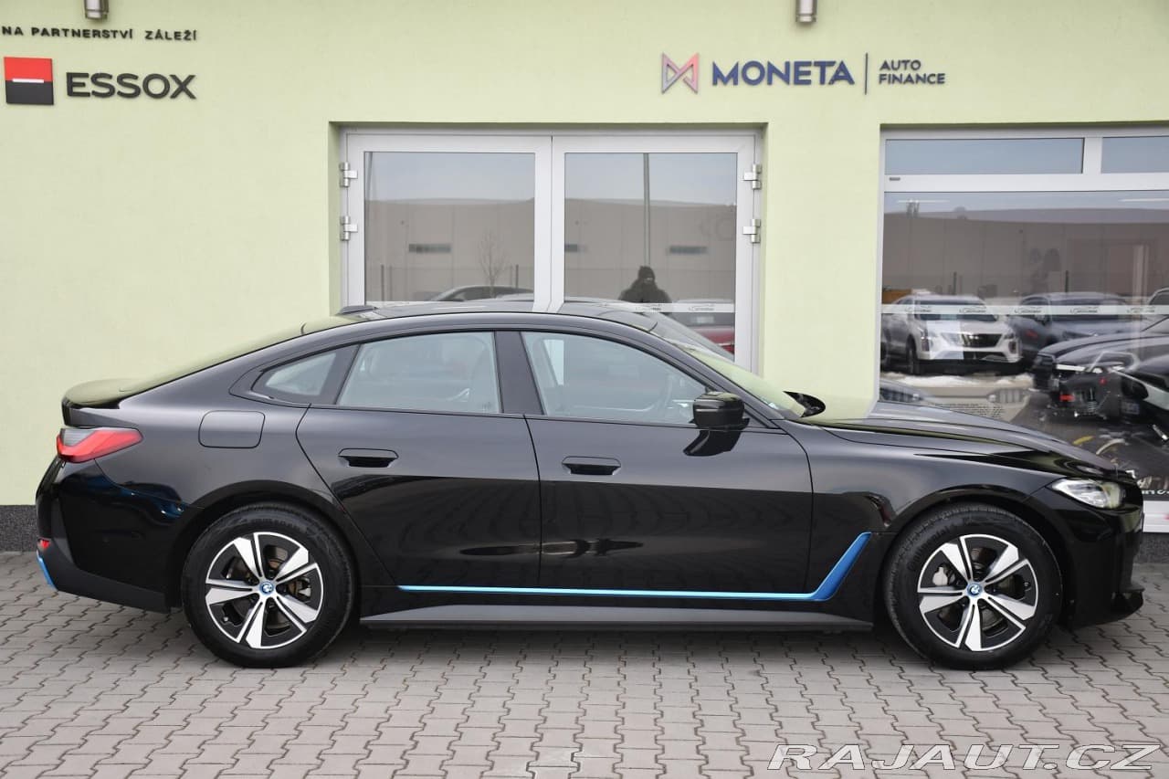2023 BMW I4 - 12