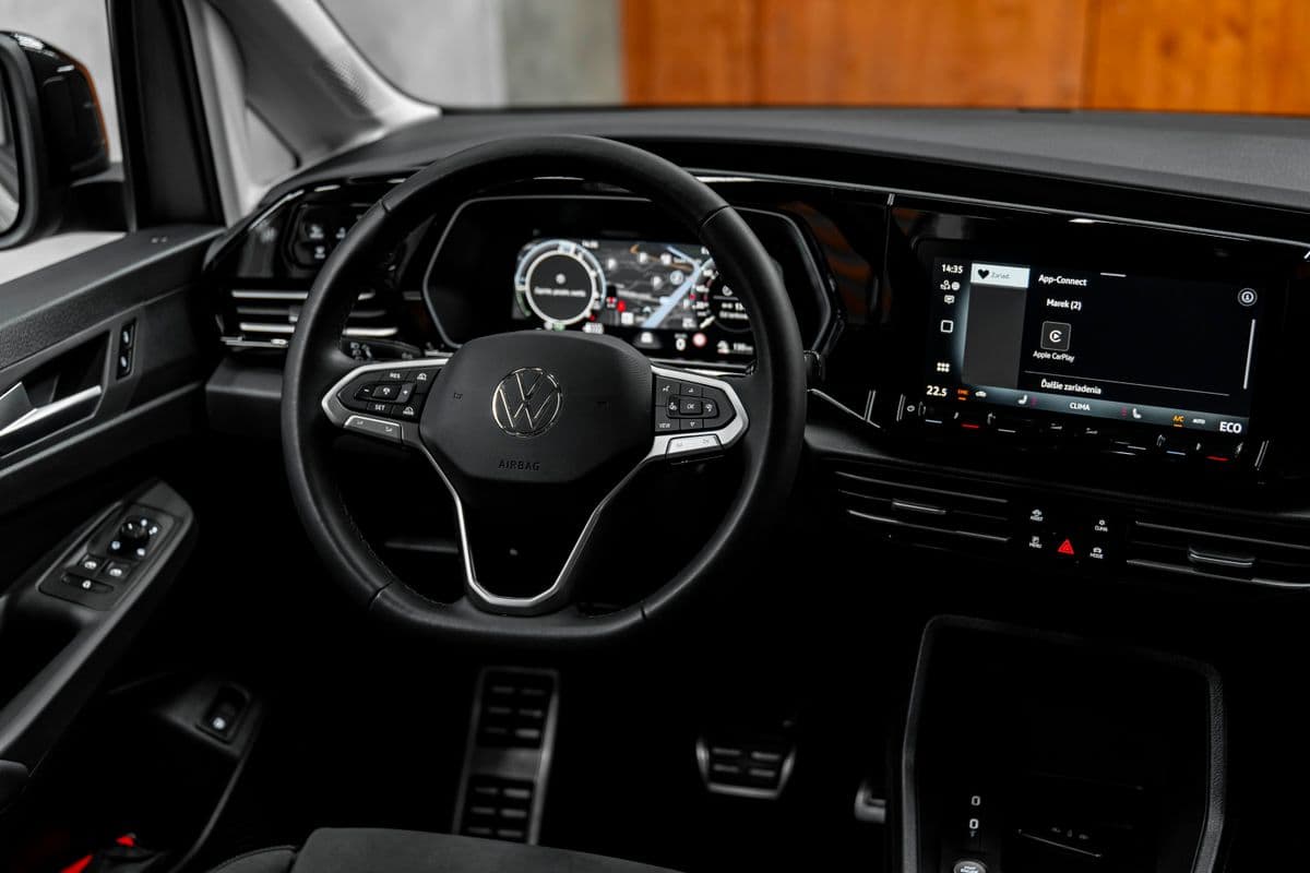 2025 Volkswagen Caddy - 10