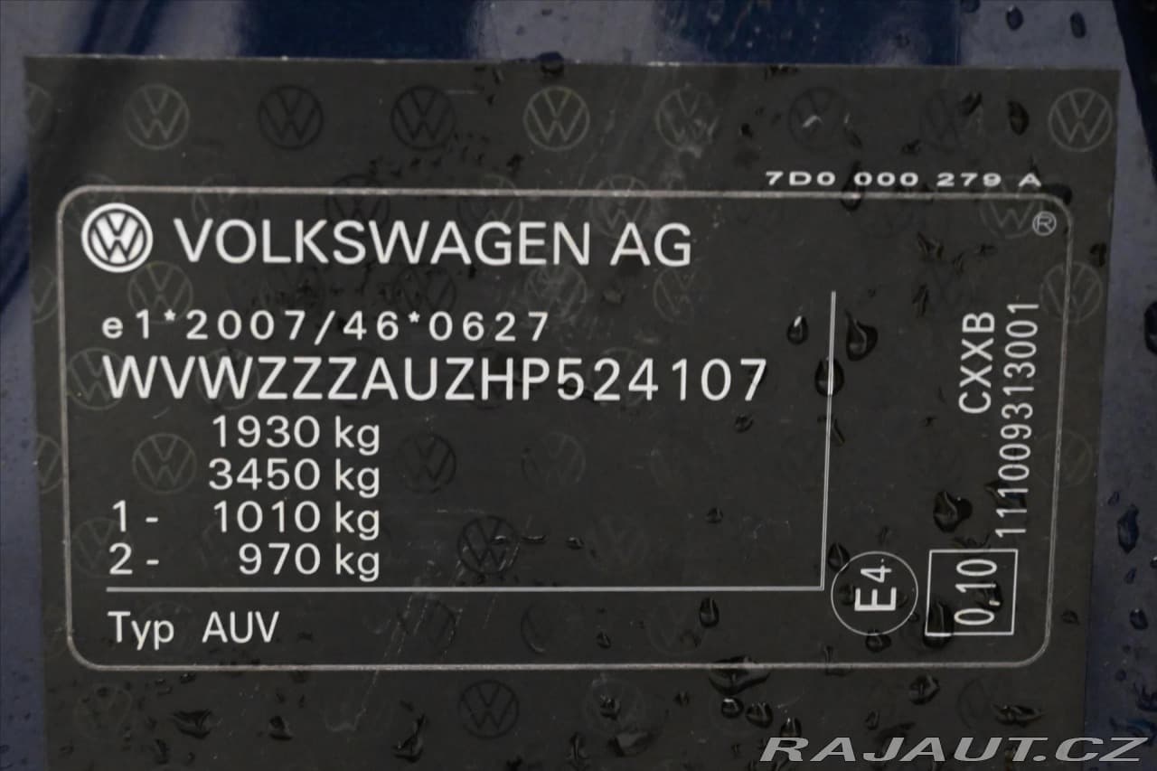 2016 Volkswagen Golf - 12