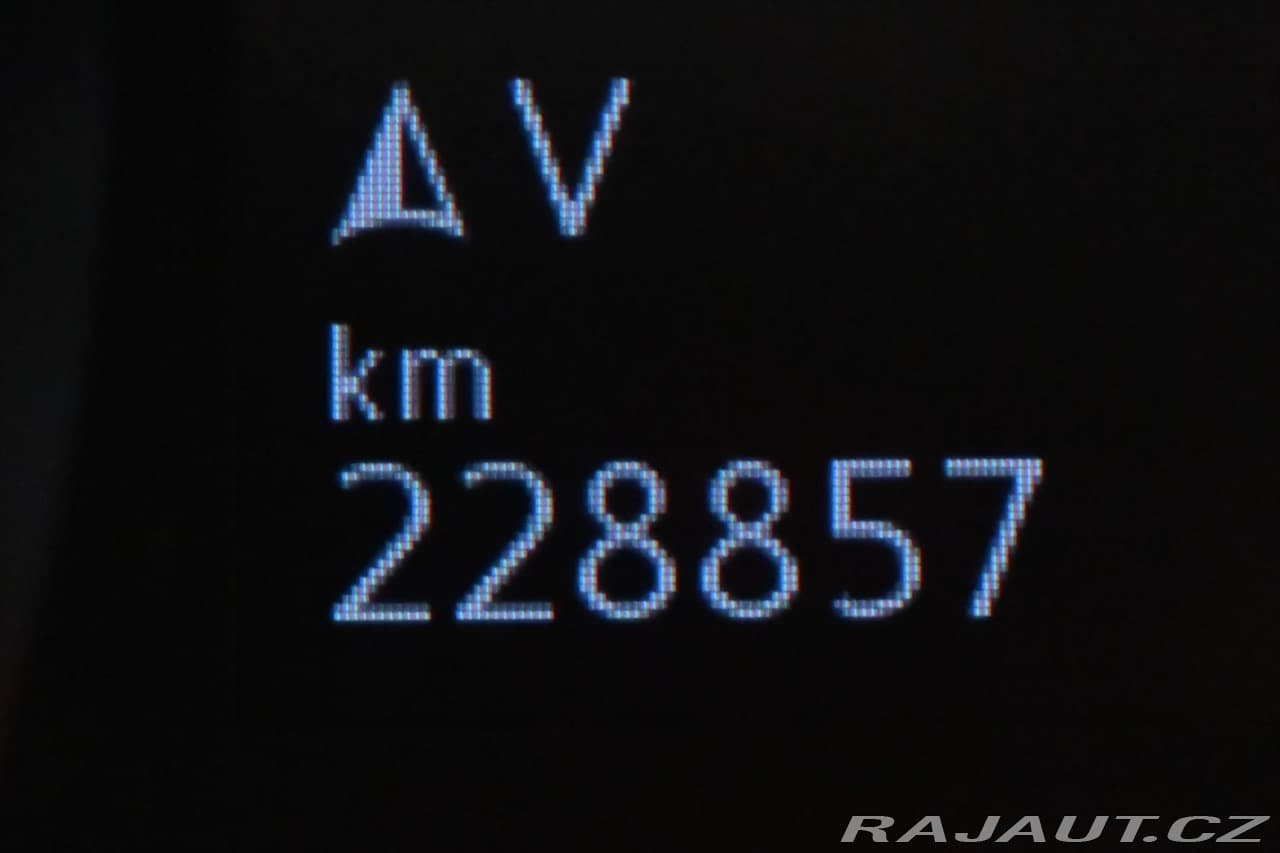 2016 Volkswagen Golf - 17