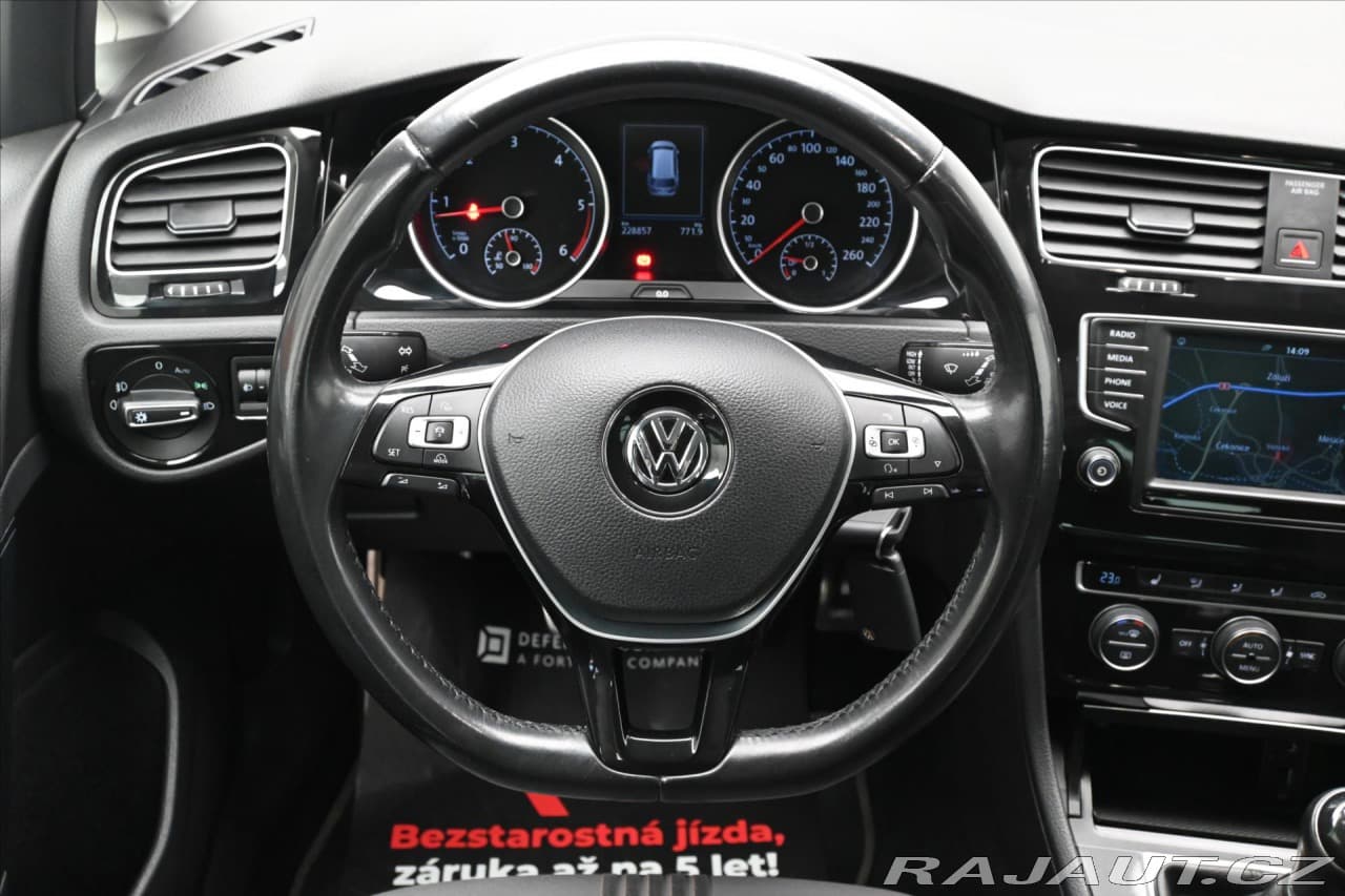 2016 Volkswagen Golf - 18