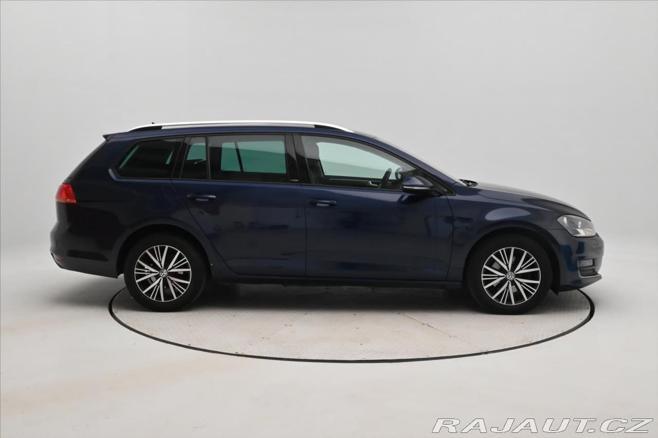 2016 Volkswagen Golf - 4