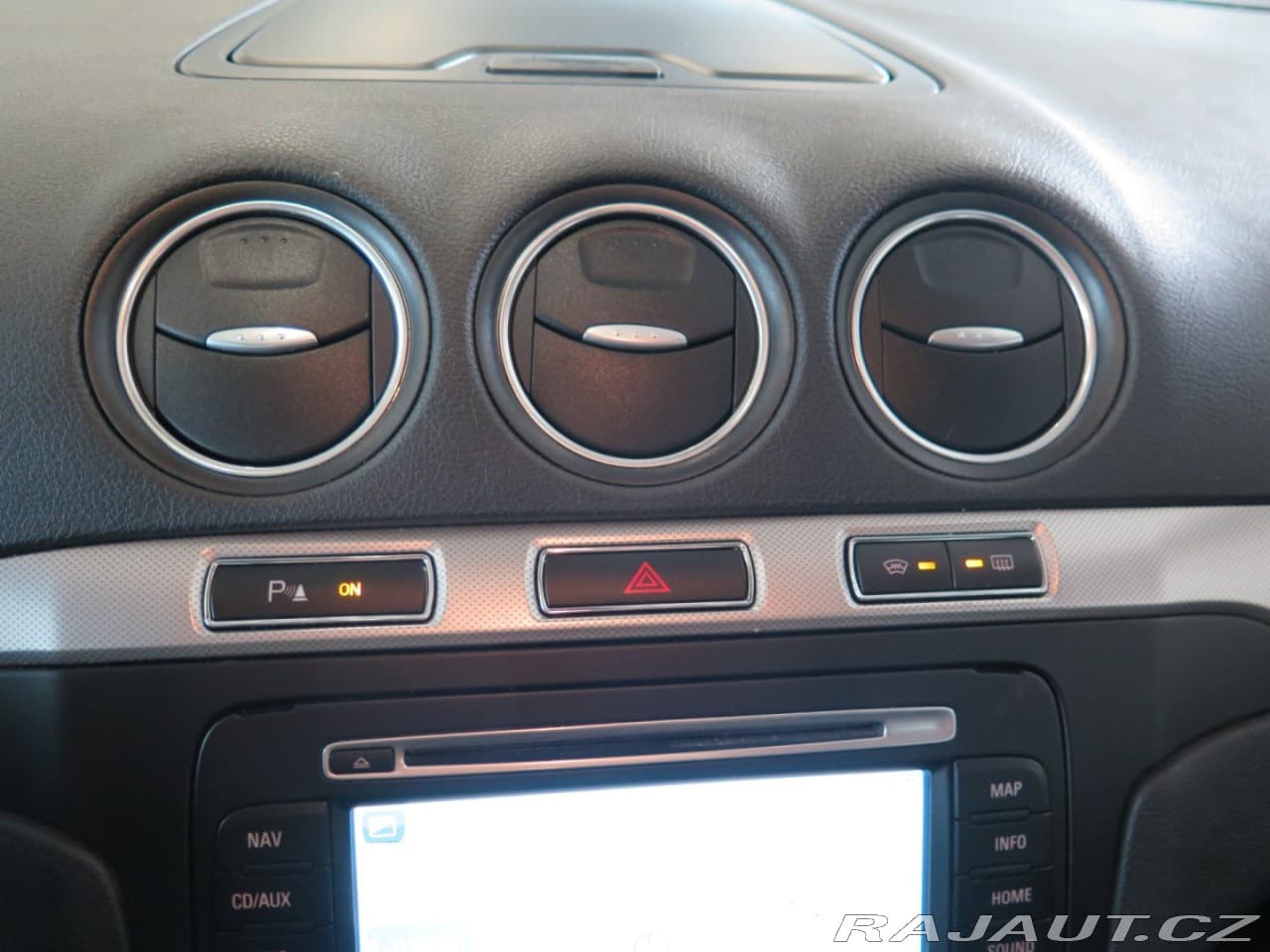 2013 Ford S-Max - 11