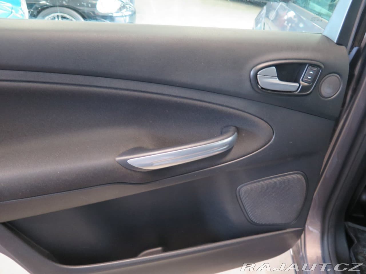 2013 Ford S-Max - 17