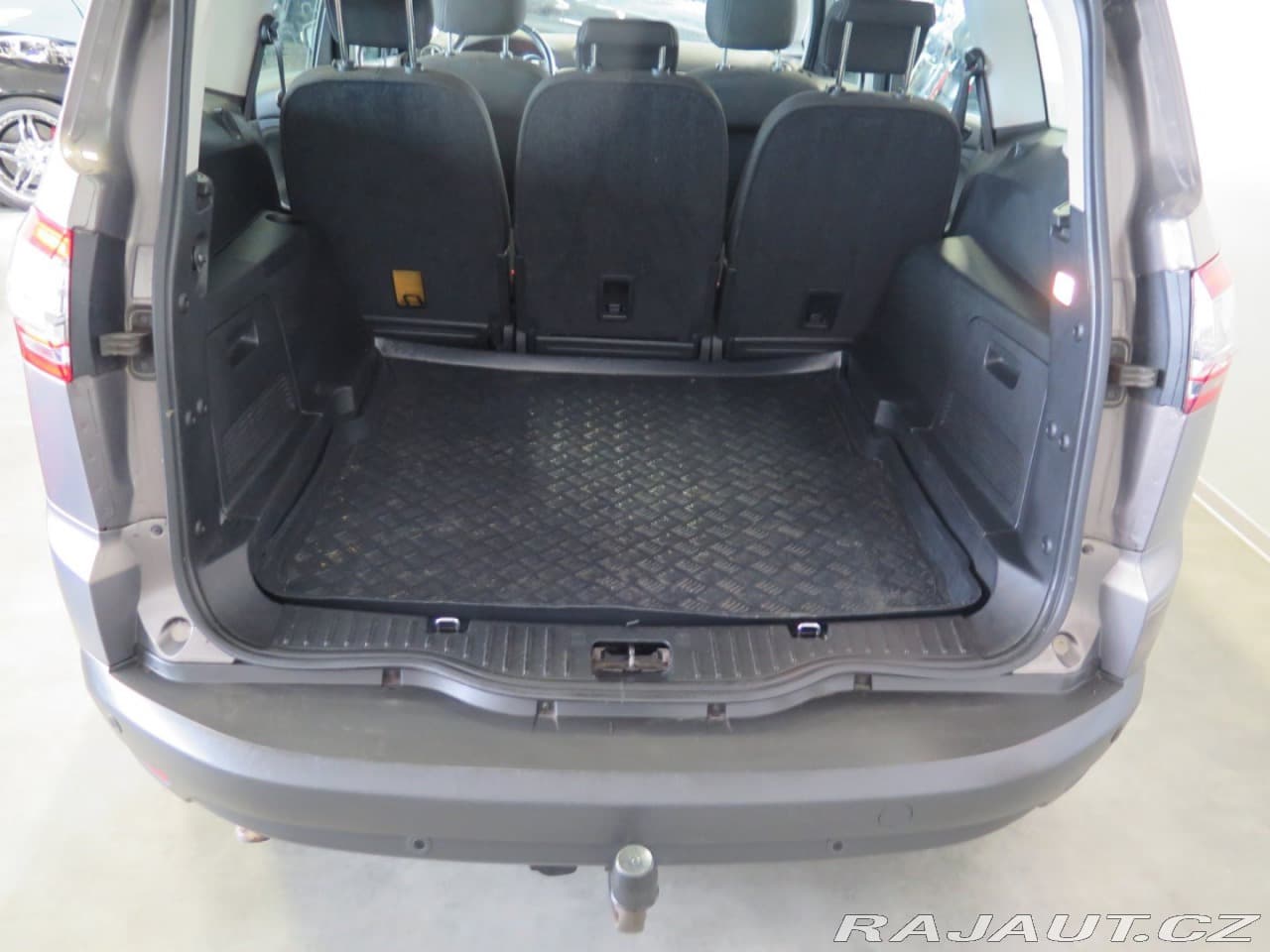 2013 Ford S-Max - 18