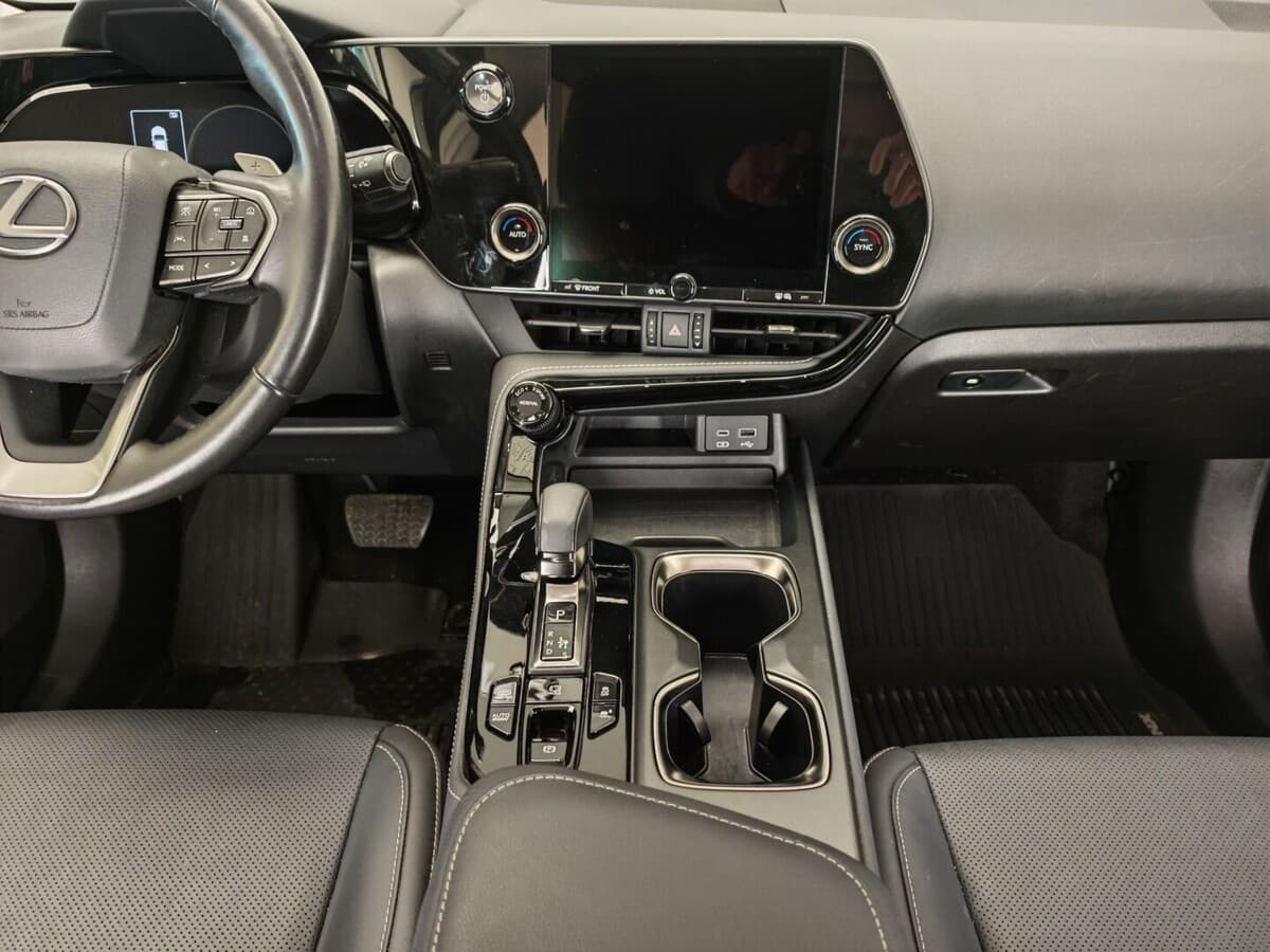 2023 Lexus Ostatní - 15