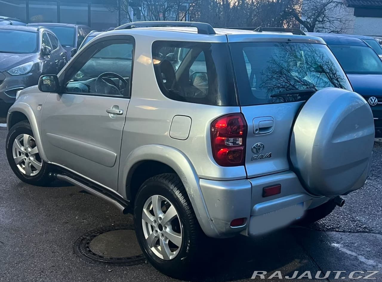 2005 Toyota Rav4 - 9
