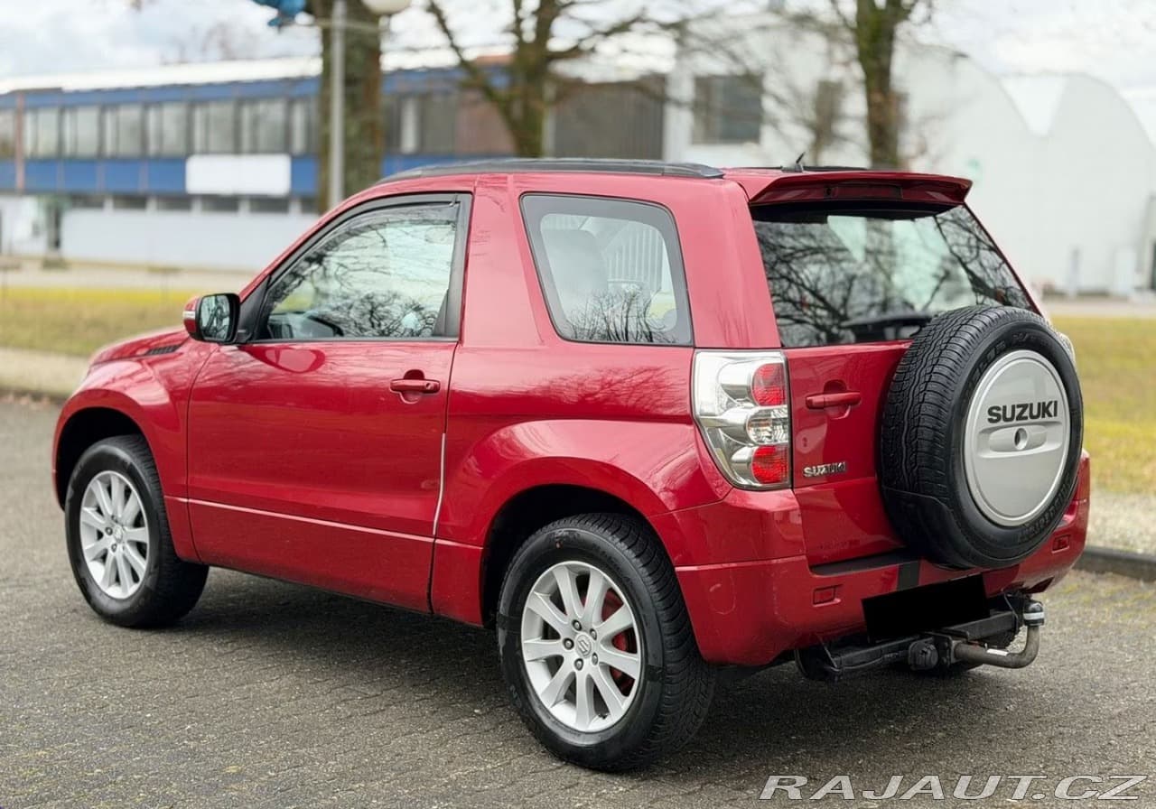 2010 Suzuki Grand - 4