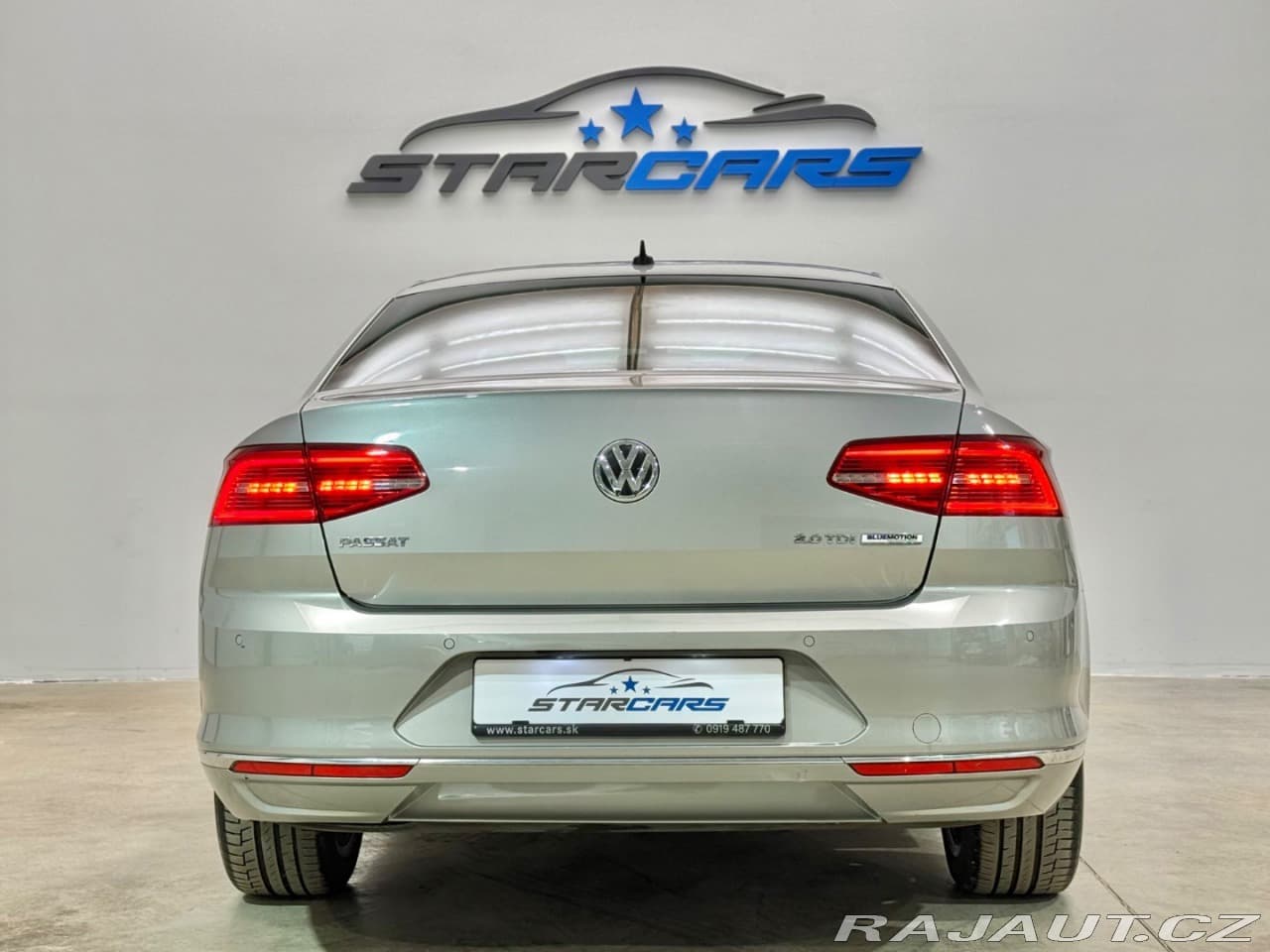 2015 Volkswagen Passat - 4