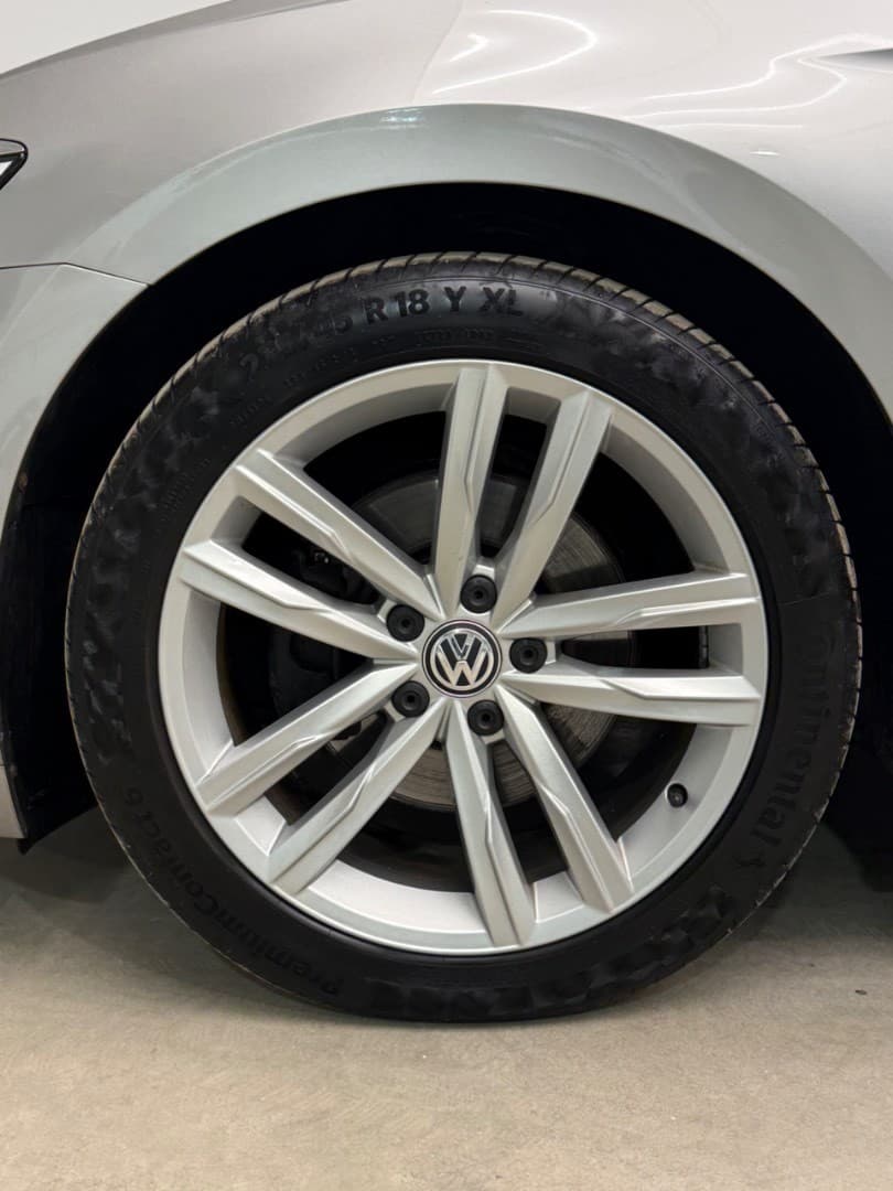 2015 Volkswagen Passat - 7