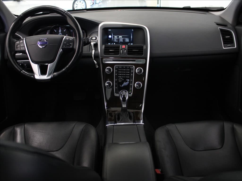 2016 Volvo Xc60 - 8