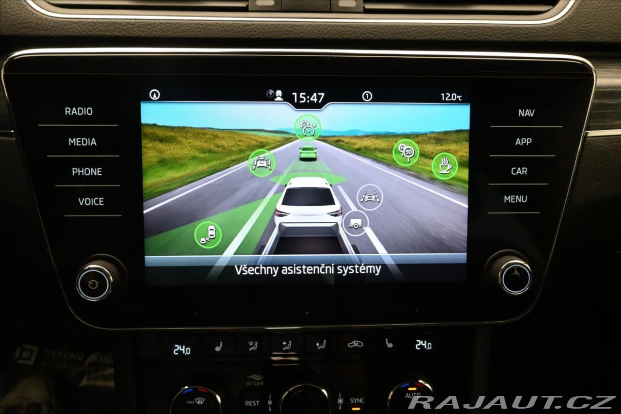 2020 Škoda Superb - 19