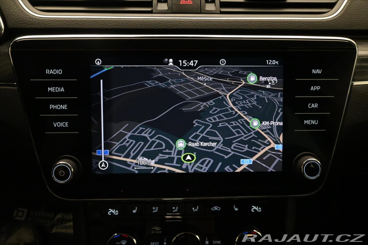 2020 Škoda Superb - 20