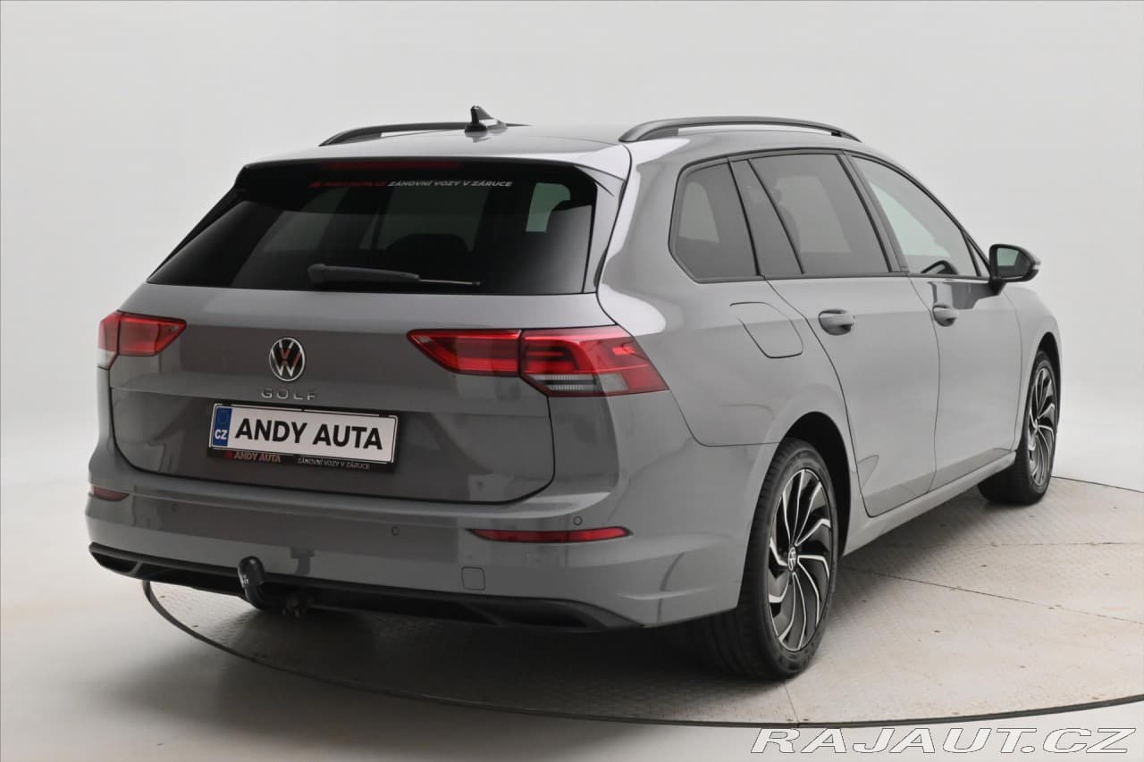 2024 Volkswagen Golf - 5