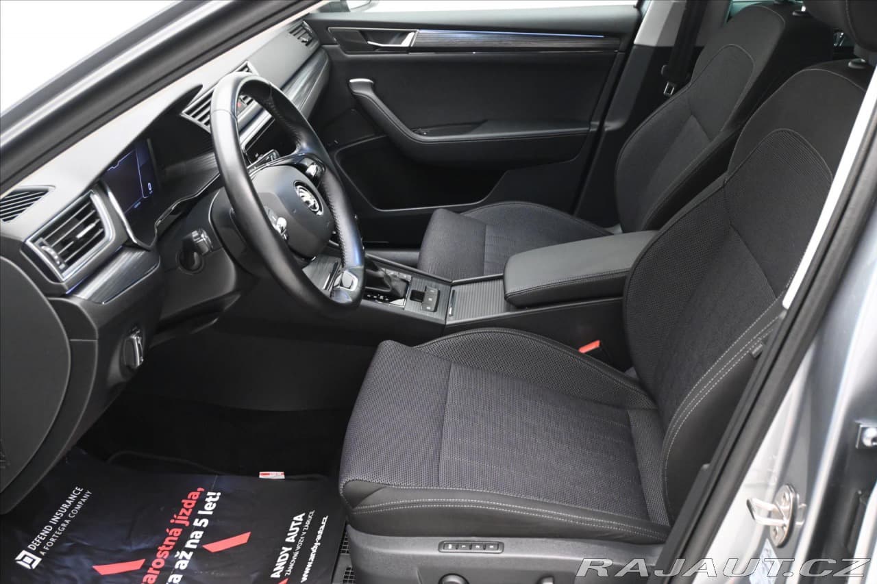 2020 Škoda Superb - 13