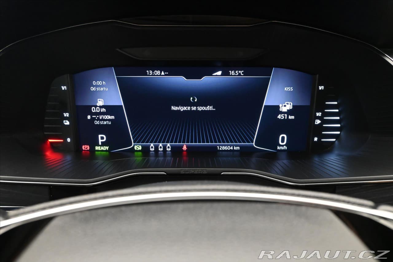 2020 Škoda Superb - 16