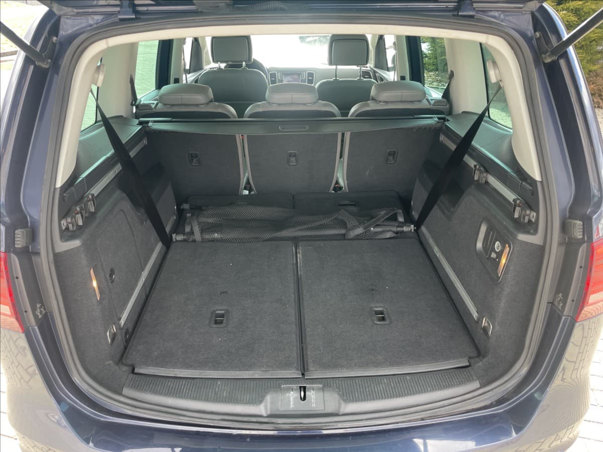 2016 Volkswagen Sharan - 10