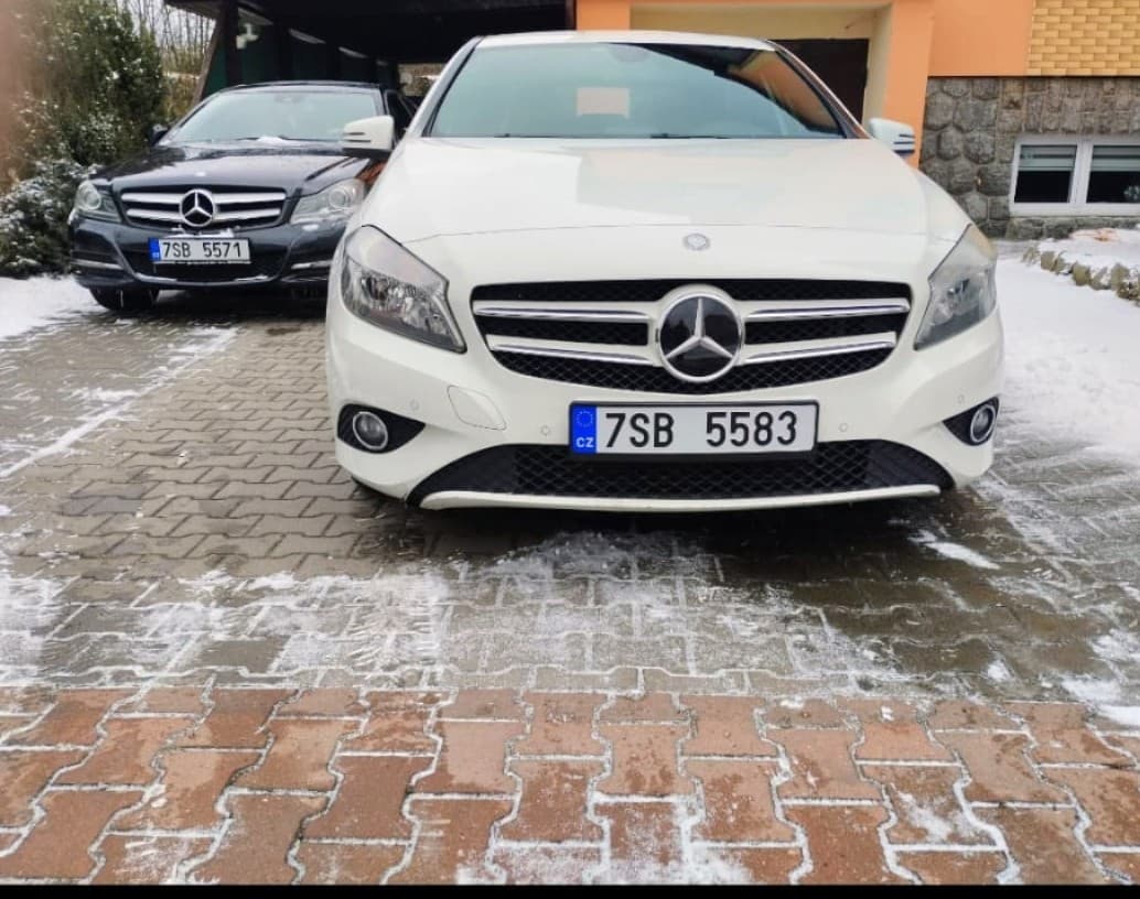 2012 Mercedes-Benz A-CLASS - 2