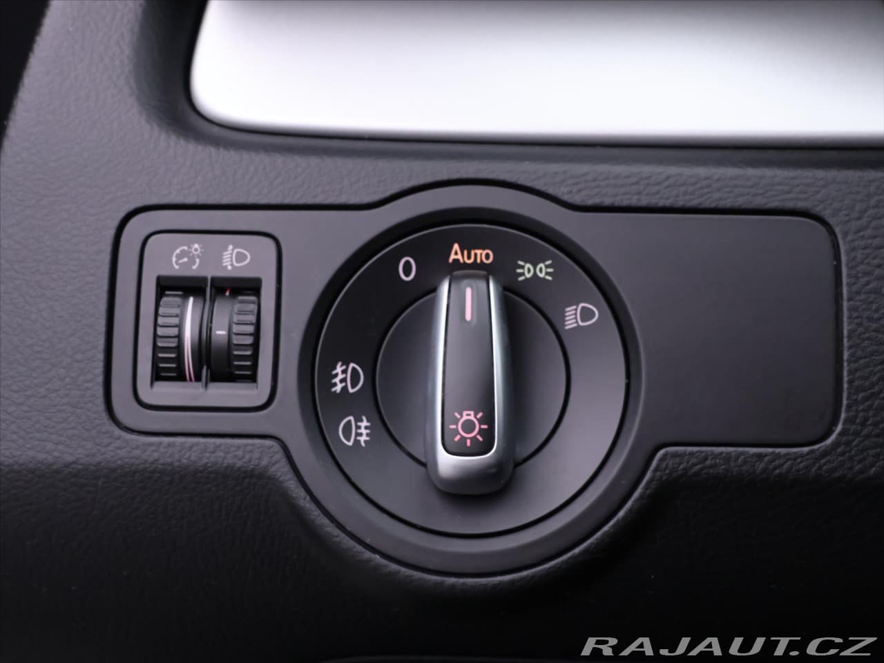 2014 Volkswagen Passat - 15