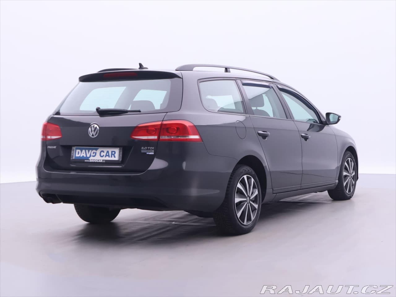 2014 Volkswagen Passat - 7