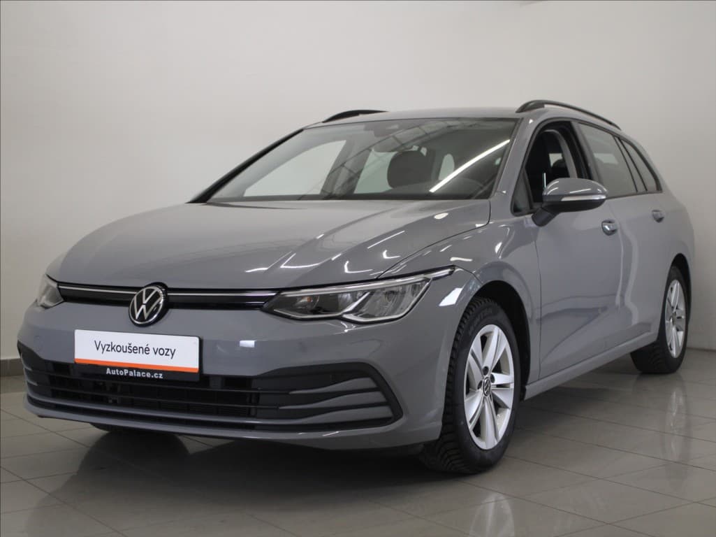 Volkswagen Golf 1,0 TSI Life Variant 91tk
