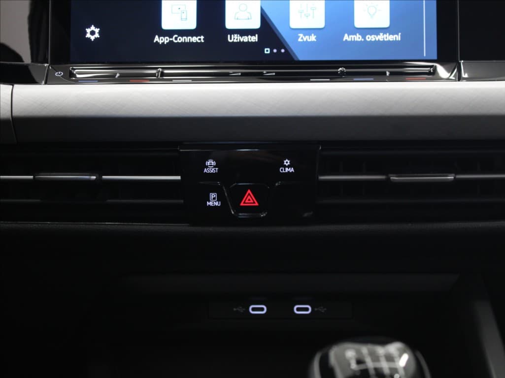 2023 Volkswagen Golf - 17