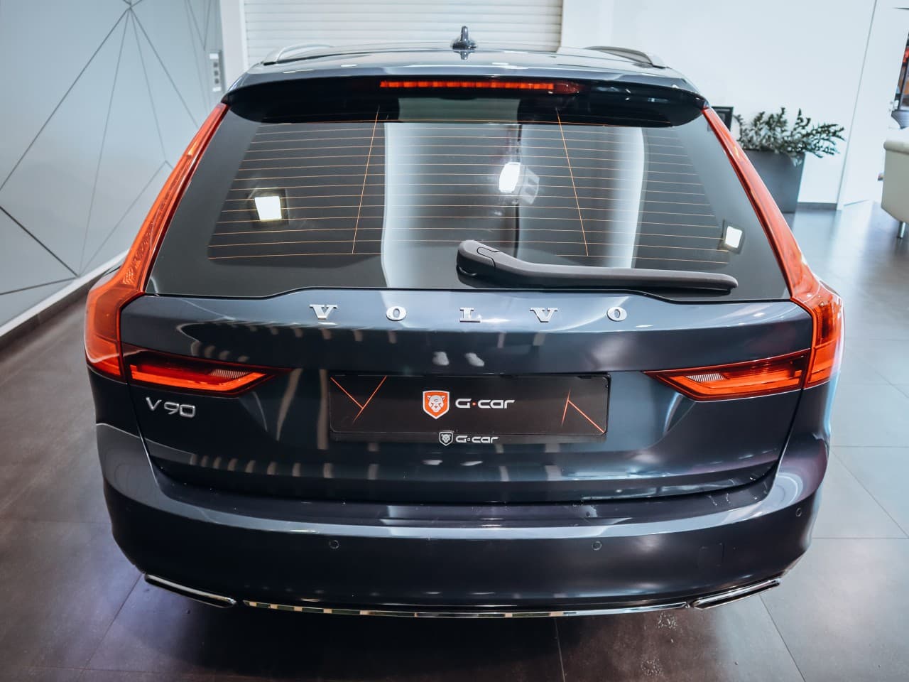 2019 Volvo V90 - 6