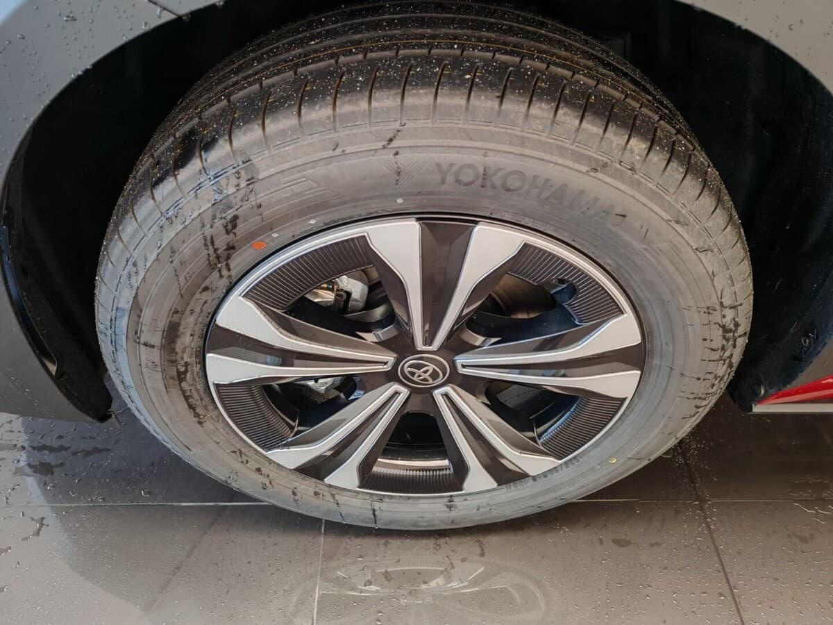 2024 Toyota Bz4x - 8