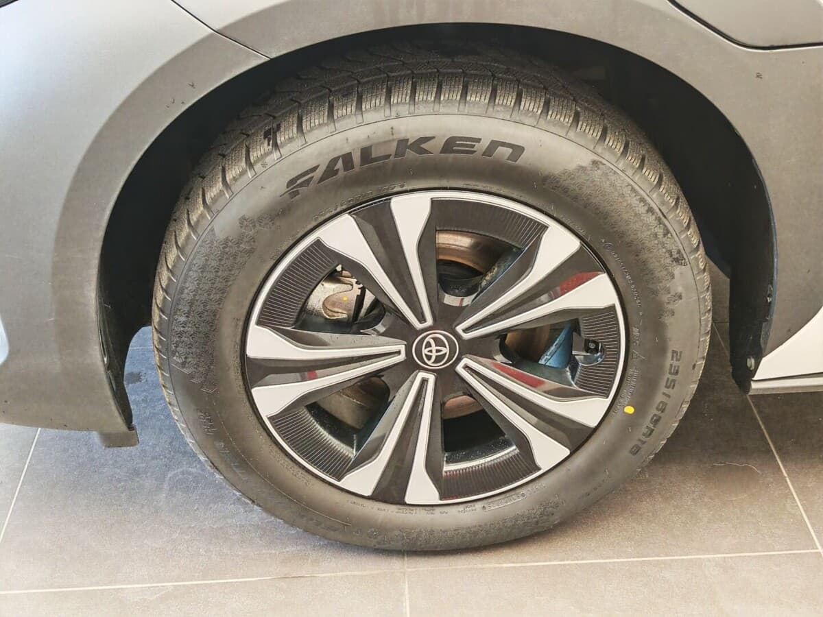 2024 Toyota Bz4x - 9