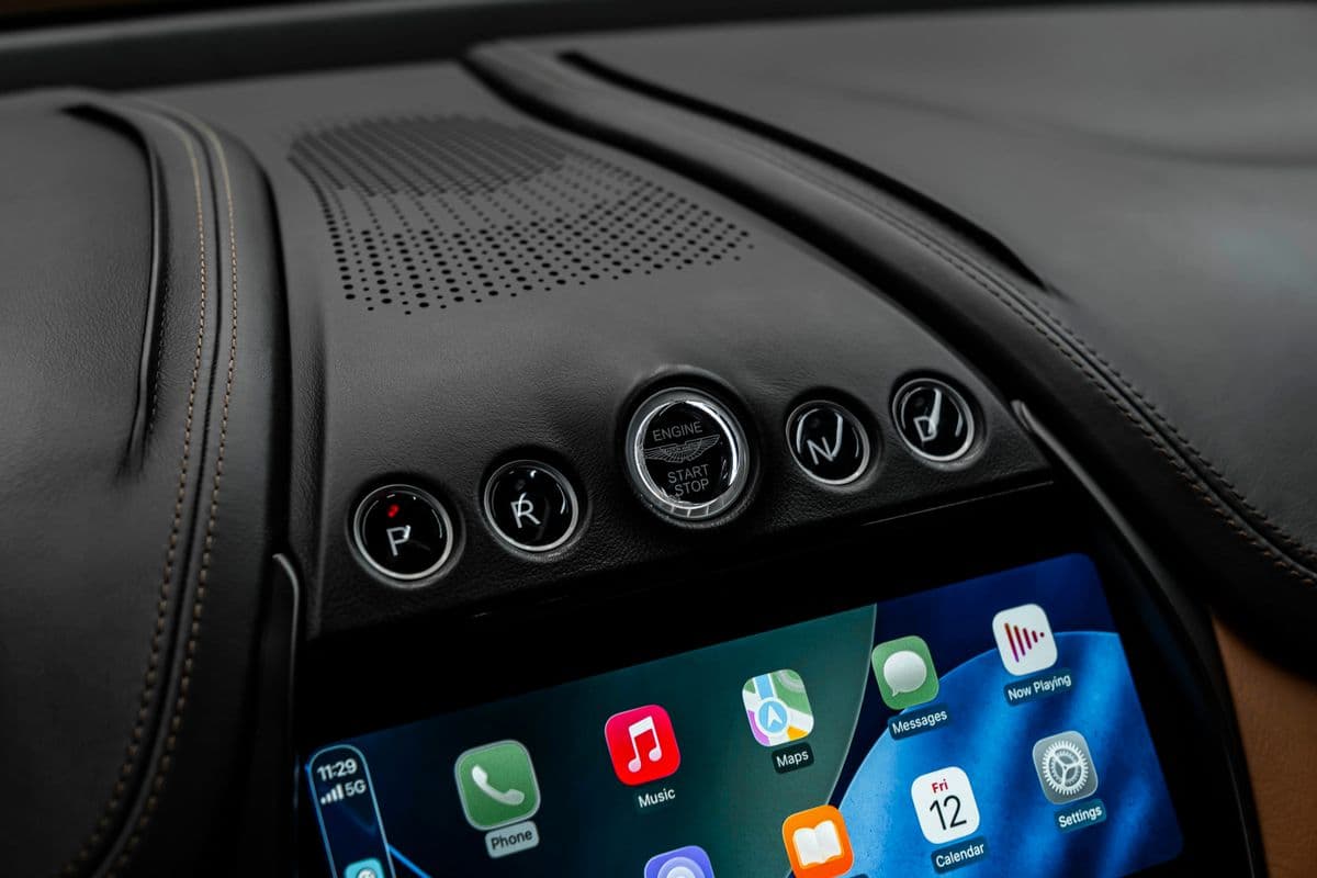 2020 Aston Martin Ostatní - 9