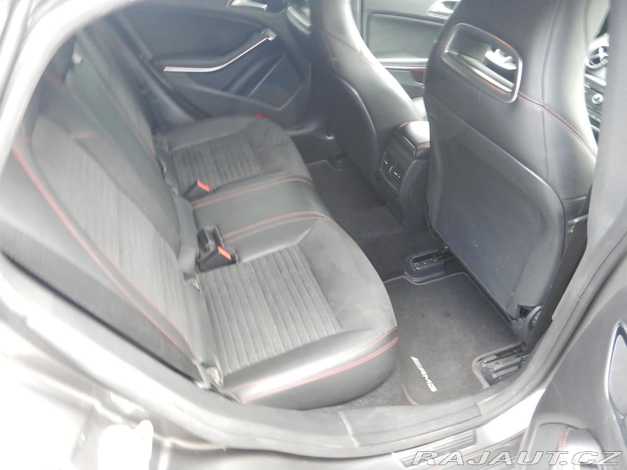 2015 Mercedes-Benz Cla - 12