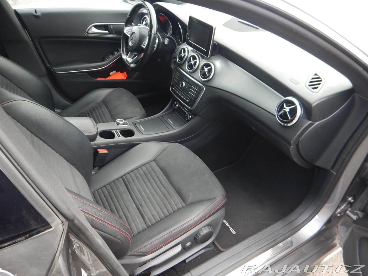 2015 Mercedes-Benz Cla - 13