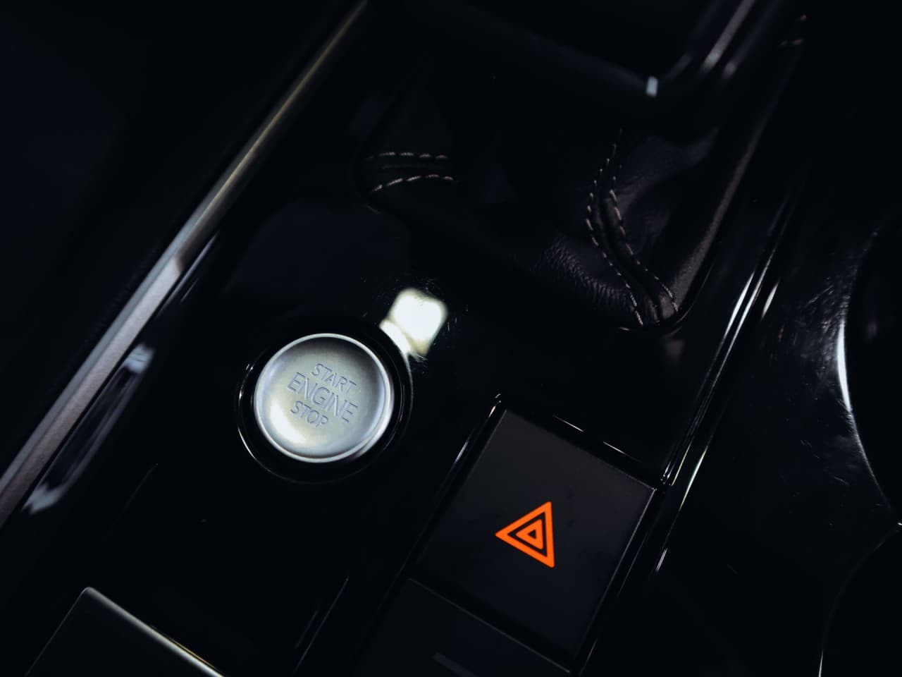 2020 Volkswagen Touareg - 15