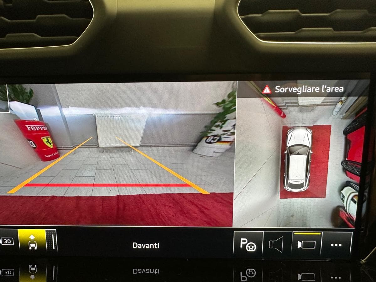 2024 Lamborghini Urus - 16