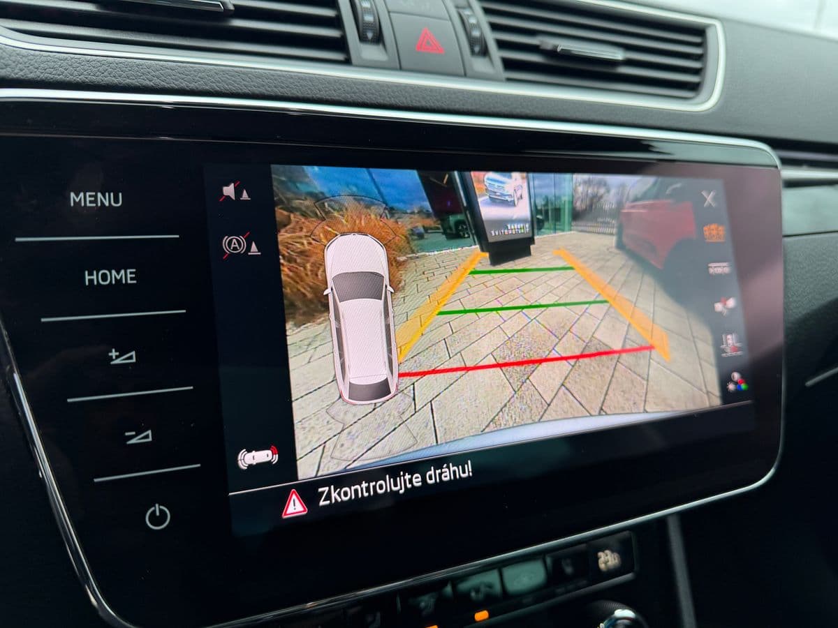 2019 Škoda Superb - 14